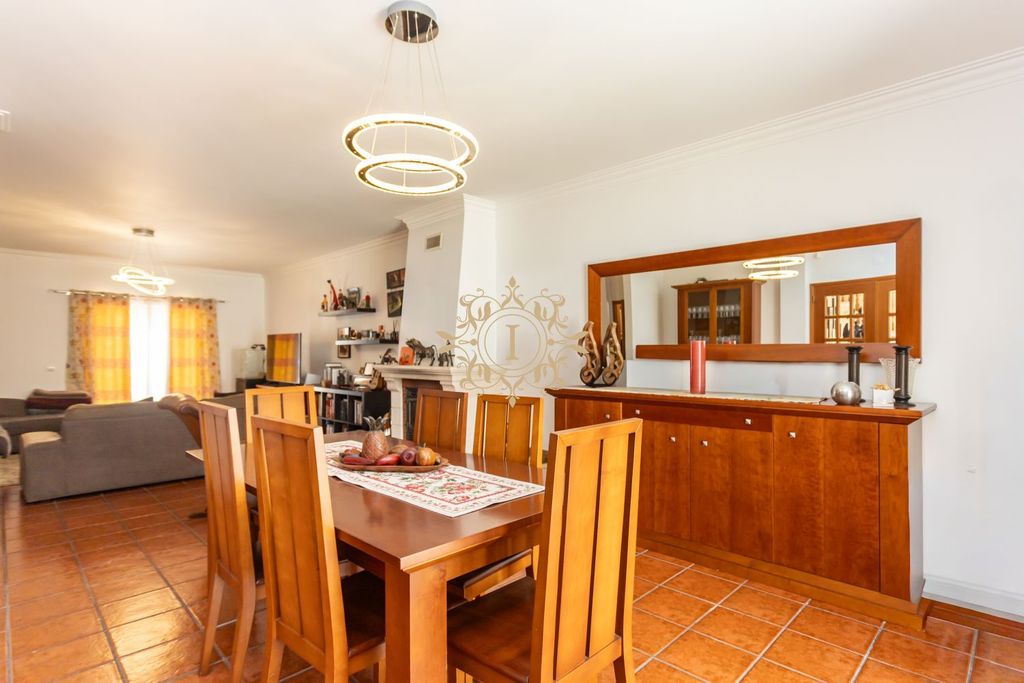 Maison de luxe à vendre à Moita, 449 000 €, Photo 1