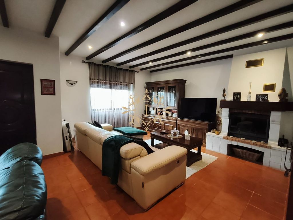 Luxury House for sale in Alcochete, 480 000 €, Photo 1