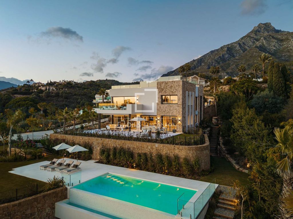 Maison de luxe à vendre à Marbella, 13 500 000 €, Photo 1