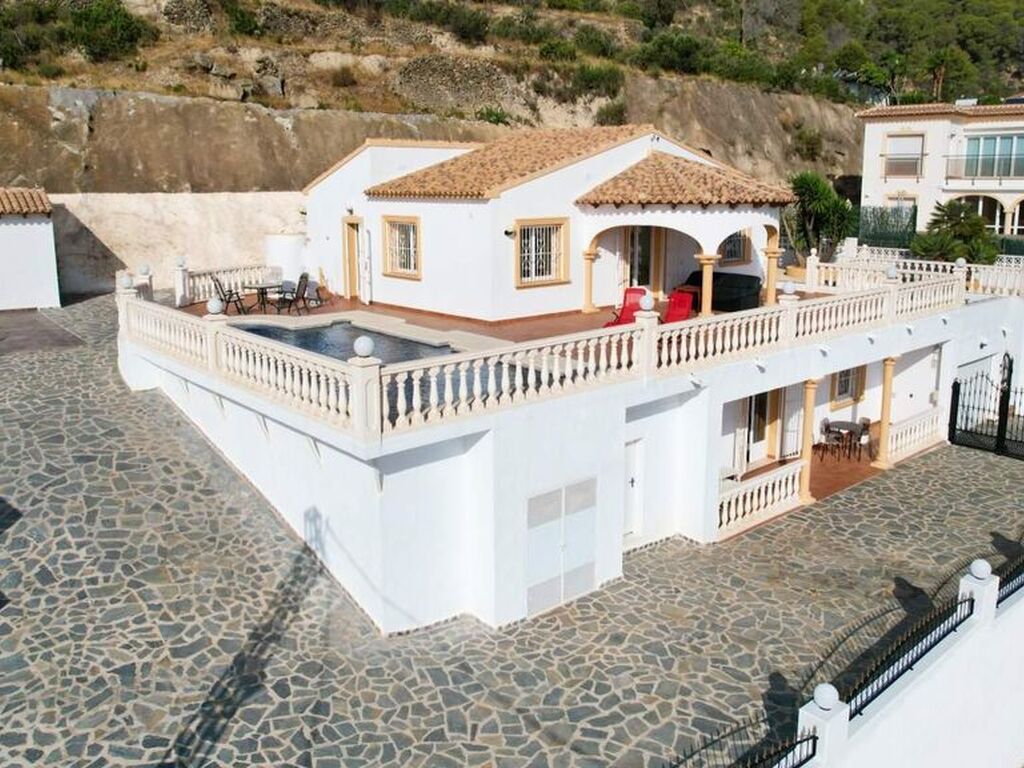 Maison de luxe à vendre à Calp, 649 000 €, Photo 3