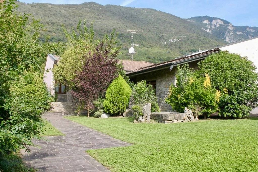 Maison de luxe à vendre à Brescia, 630 000 €, Photo 3