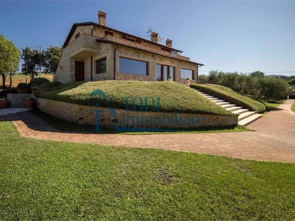 Maison de luxe à vendre à Montecastrilli, 680 000 €, Photo 3