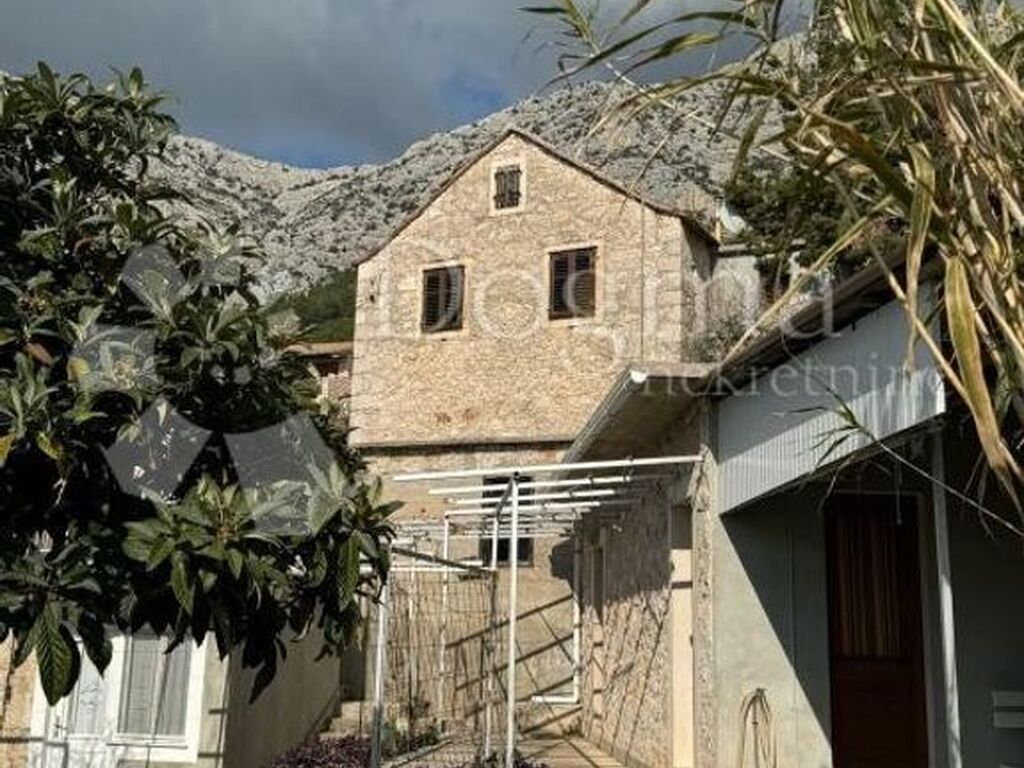 Maison de luxe à vendre à Jelsa, 441 000 €, Photo 4
