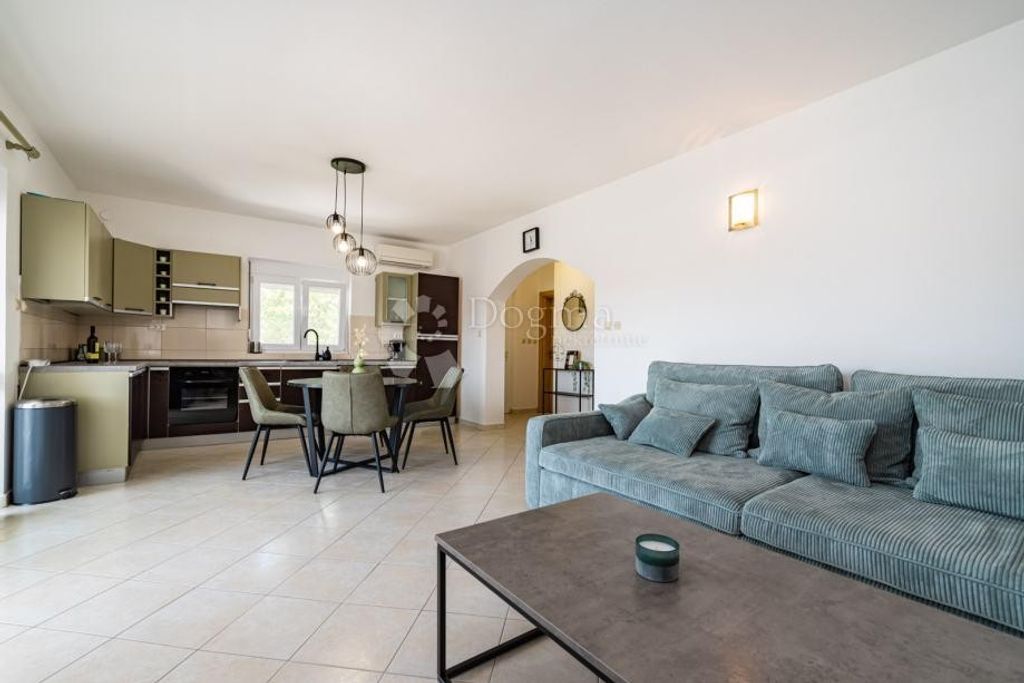 Luxury House for sale in Jasenice, 425 000 €, Photo 4