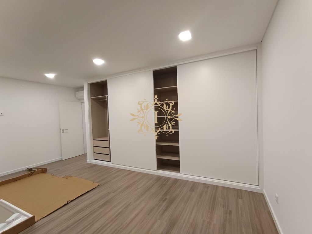 Luxury House for sale in Seixal, 440 000 €, Photo 4