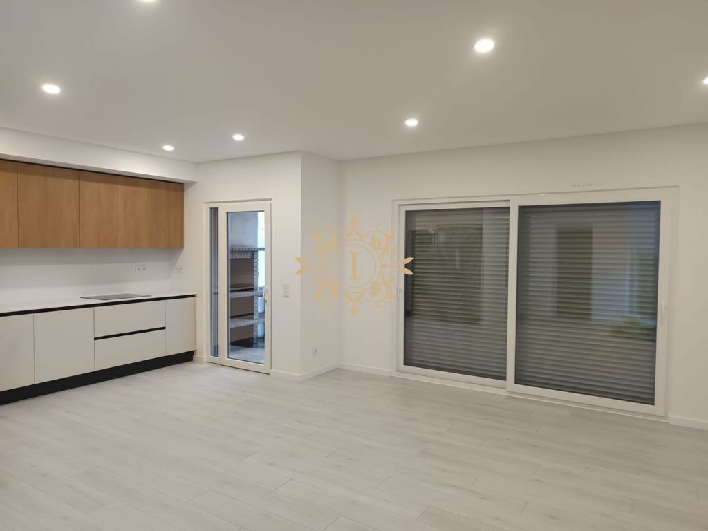 Maison de luxe à vendre à Seixal, 495 000 €, Photo 4