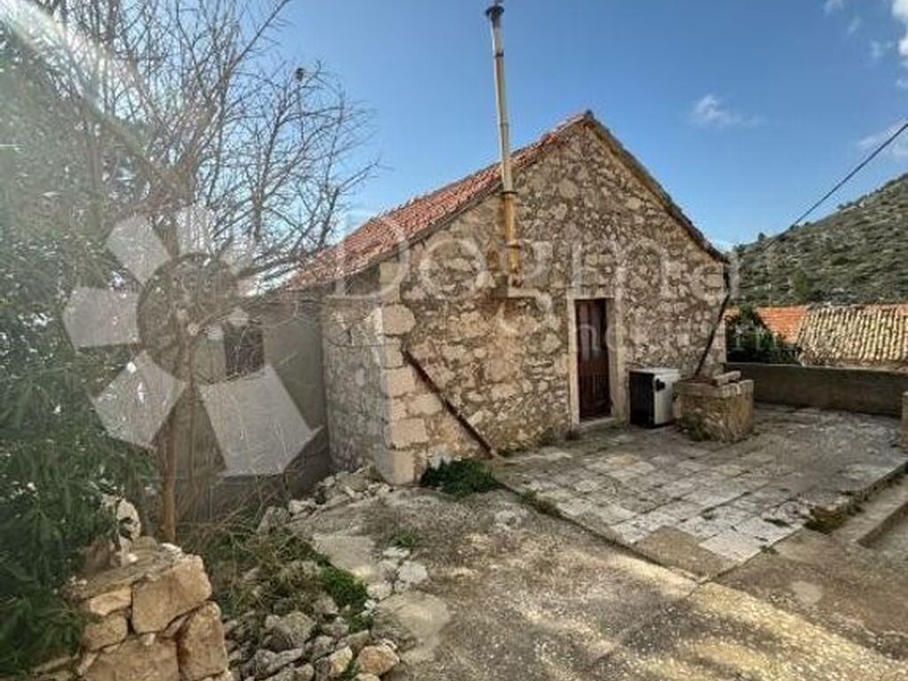 Maison de luxe à vendre à Jelsa, 441 000 €, Photo 6