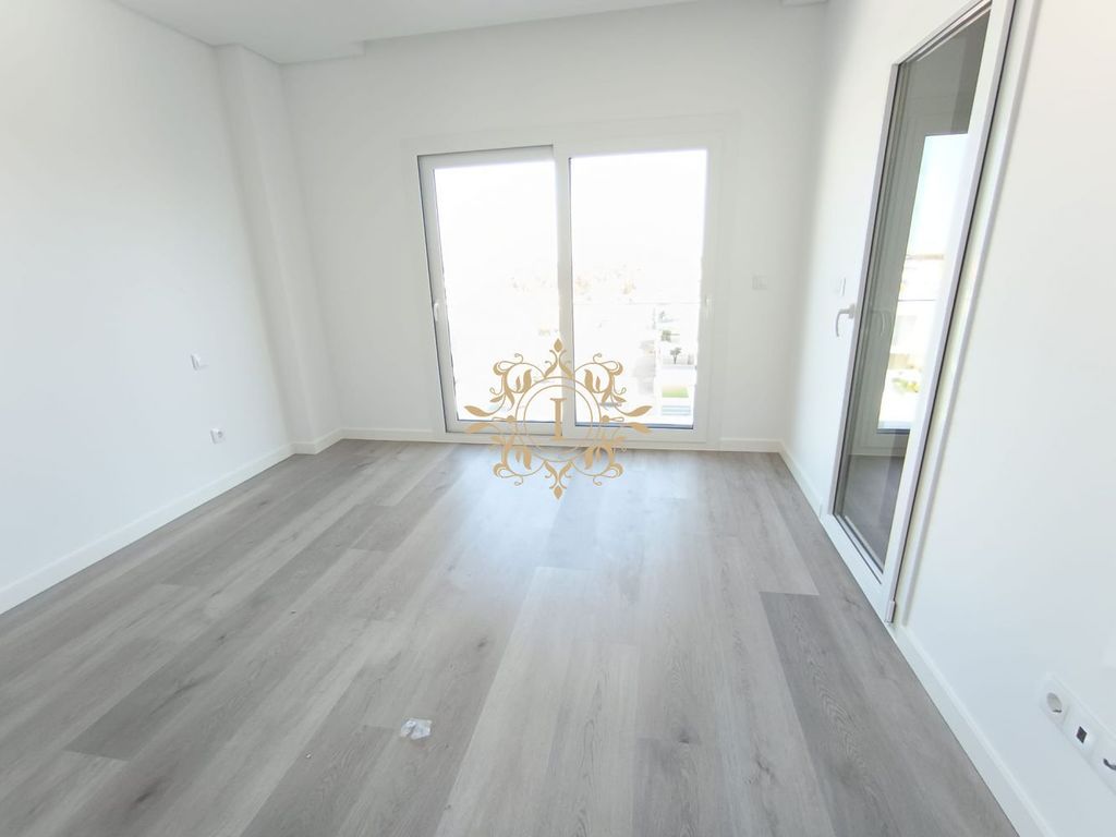 Luxury House for sale in Seixal, 697 500 €, Photo 6