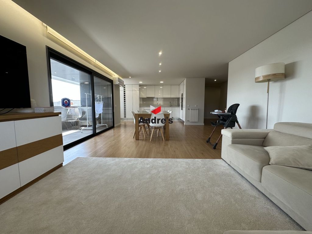 Luxury Apartment for sale in Porto, 499 000 €, Photo 1
