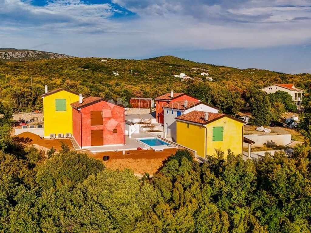 Luxury House for sale in Crikvenica, 650 000 €, Photo 2