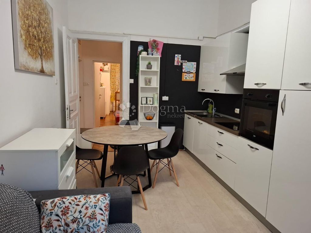 Luxury House for sale in Crikvenica, 0 €, Photo 3