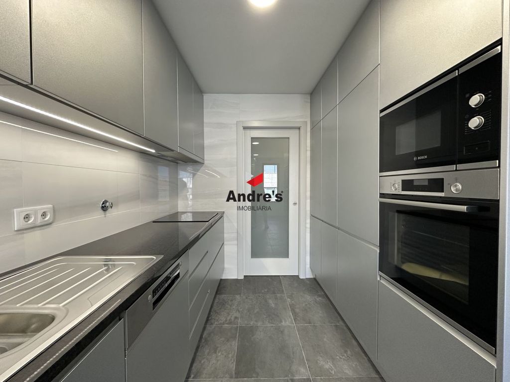 Luxury Apartment for sale in Porto, 660 000 €, Photo 3