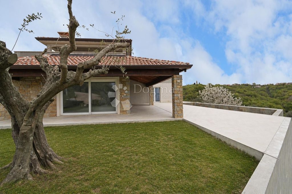 Maison de luxe à vendre à Buje, 870 000 €, Photo 3