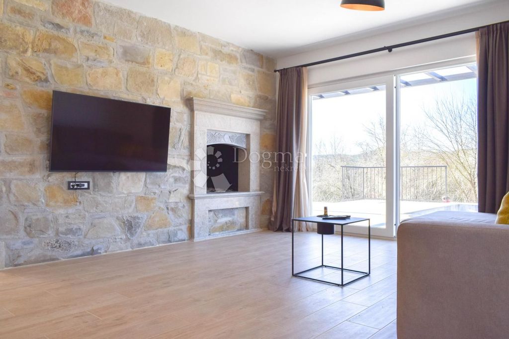 Maison de luxe à vendre à Cerovlje, 480 000 €, Photo 4