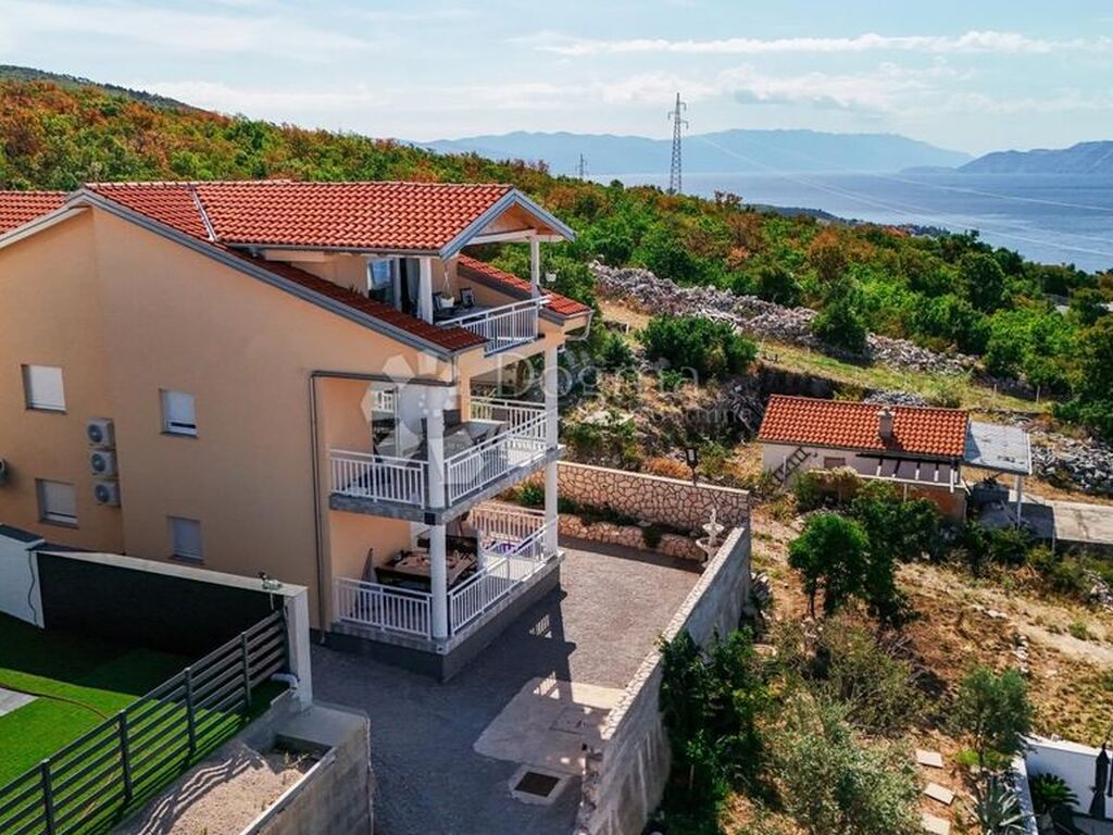 Luxury House for sale in Crikvenica, 950 000 €, Photo 6