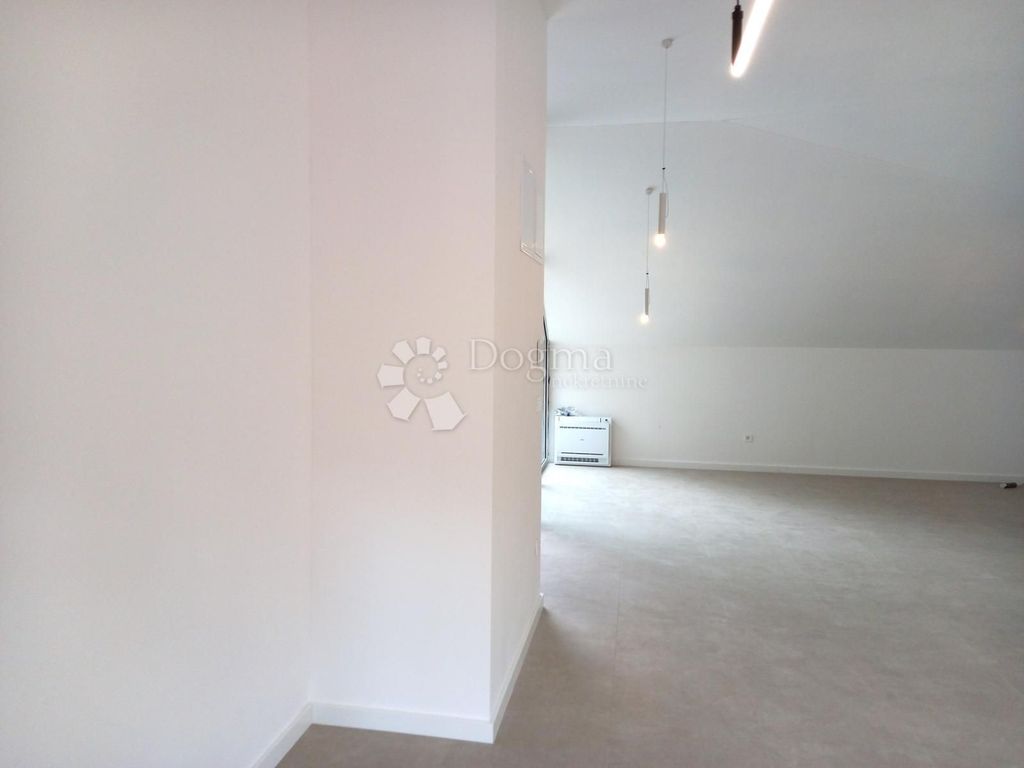 Appartement de luxe à vendre à Crikvenica, 517 050 €, Photo 6