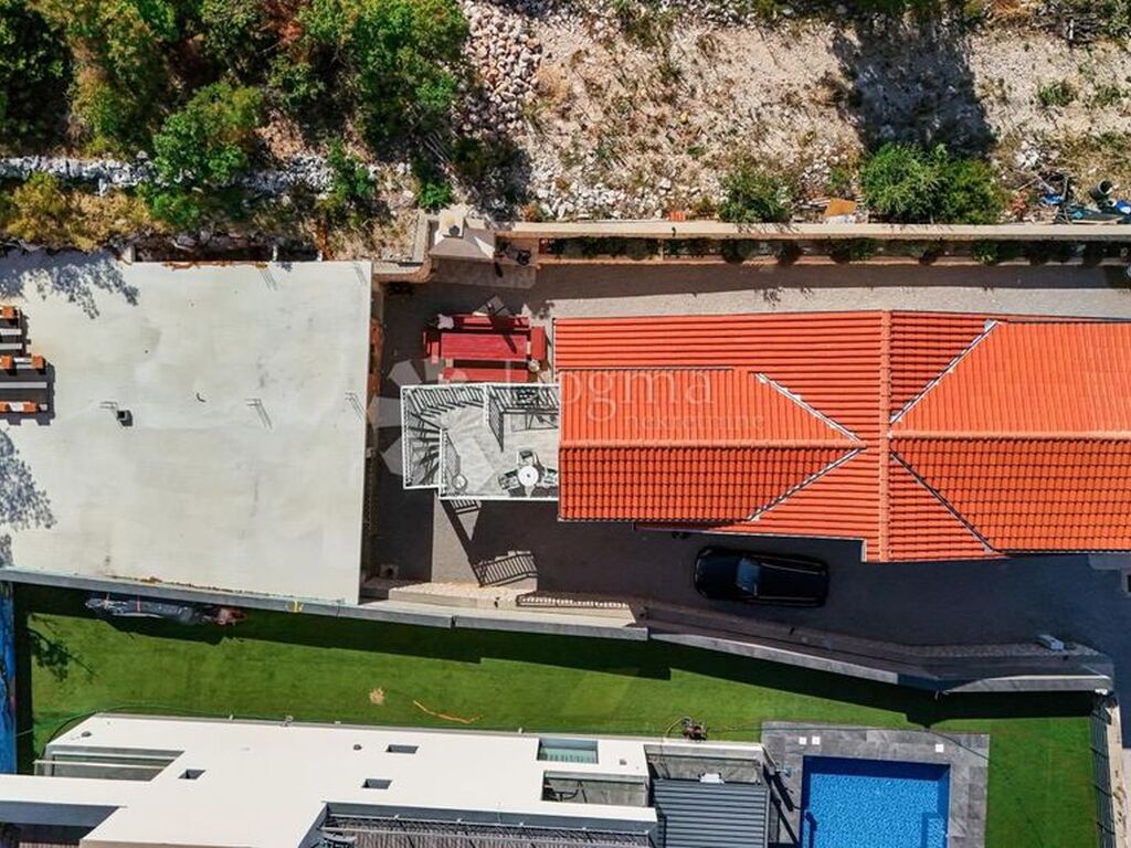 Luxury House for sale in Crikvenica, 950 000 €, Photo 7