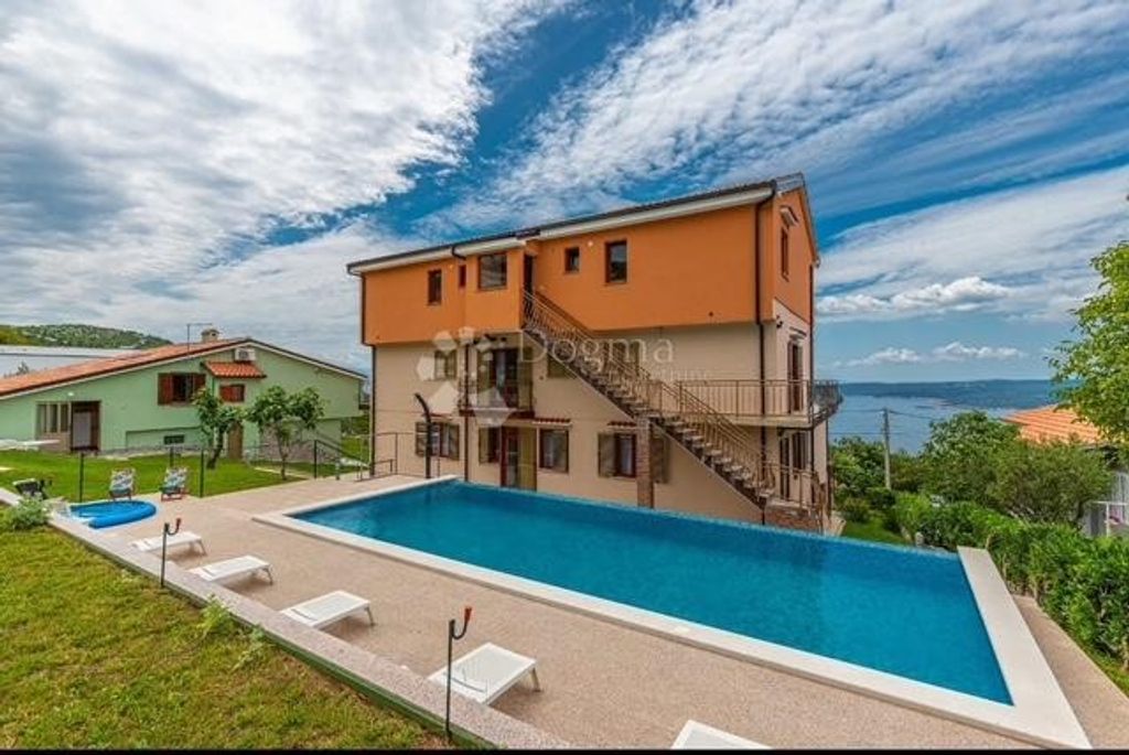 Luxury House for sale in Crikvenica, 2 600 000 €, Photo 7
