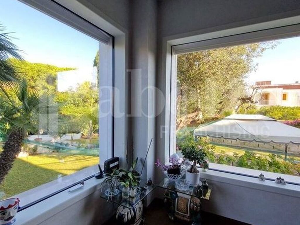 Luxury House for sale in Brindisi, 550 000 €, Photo 1