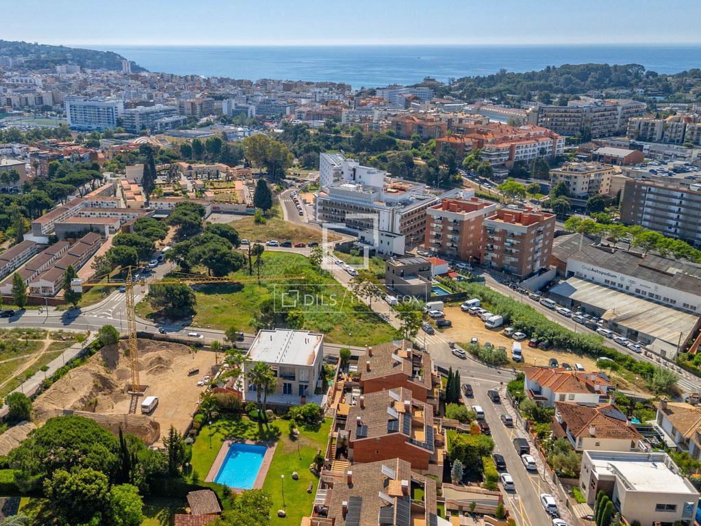 Maison de luxe à vendre à Lloret de Mar, 830 000 €, Photo 2