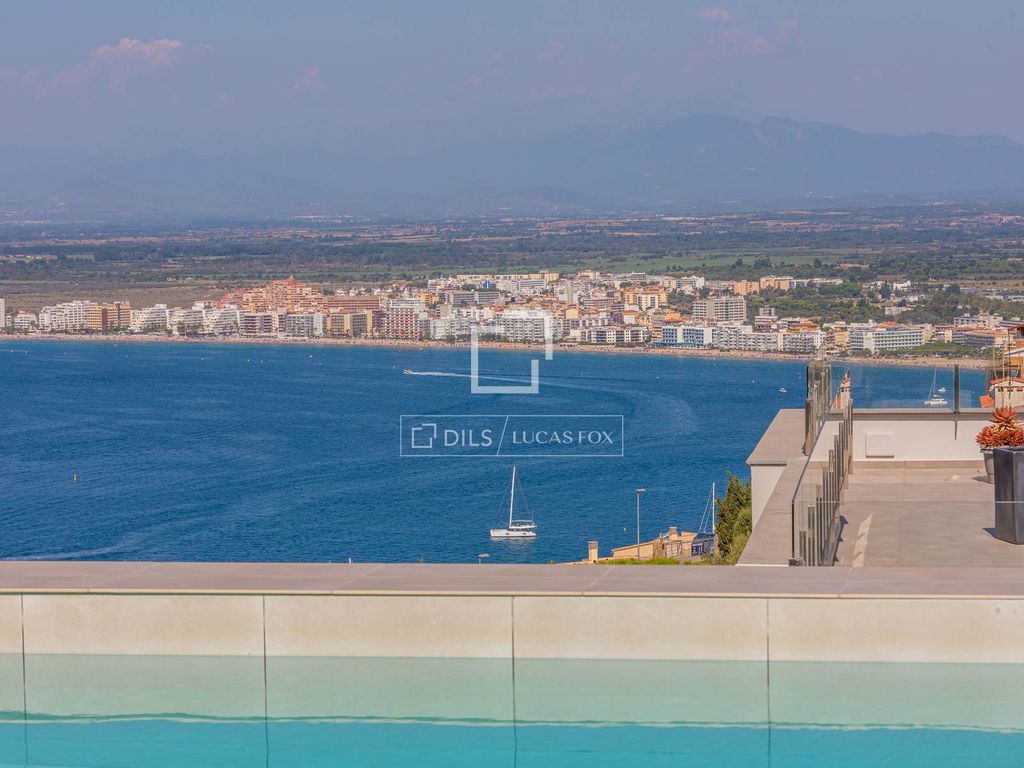 Luxury House for sale in Roses, 1 495 000 €, Photo 3