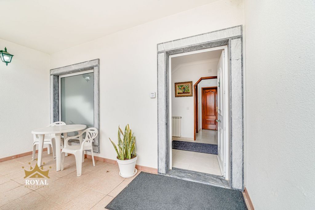 Maison de luxe à vendre à Almada, 450 000 €, Photo 4