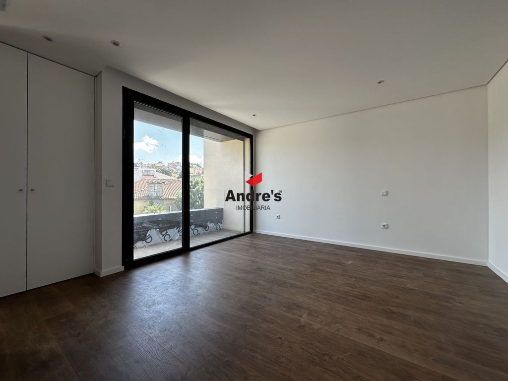 Luxury House for sale in Gondomar, 537 500 €, Photo 5