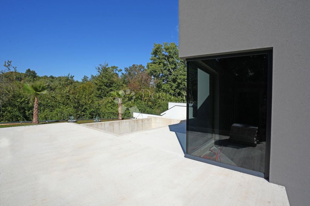 Maison de luxe à vendre à Barban, 460 000 €, Photo 7