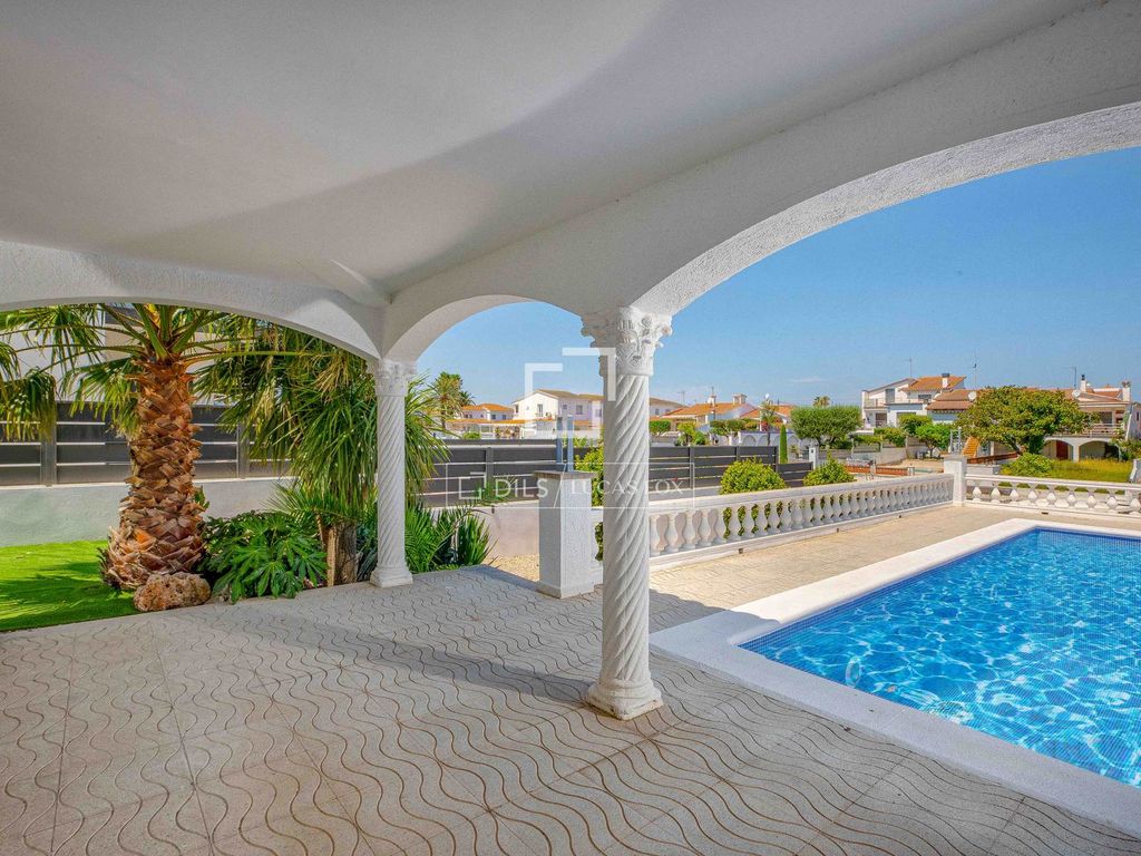 Maison de luxe à vendre à Empuriabrava, 975 000 €, Photo 7