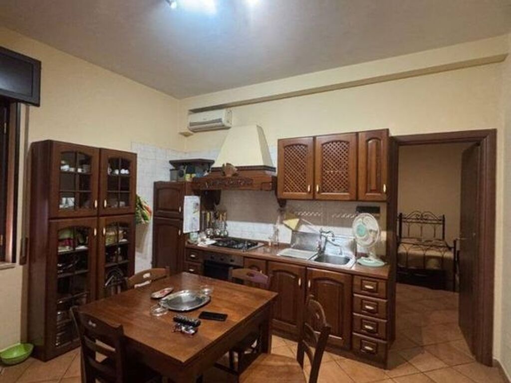 Luxury Apartment for sale in Meta, 485 000 €, Photo 1