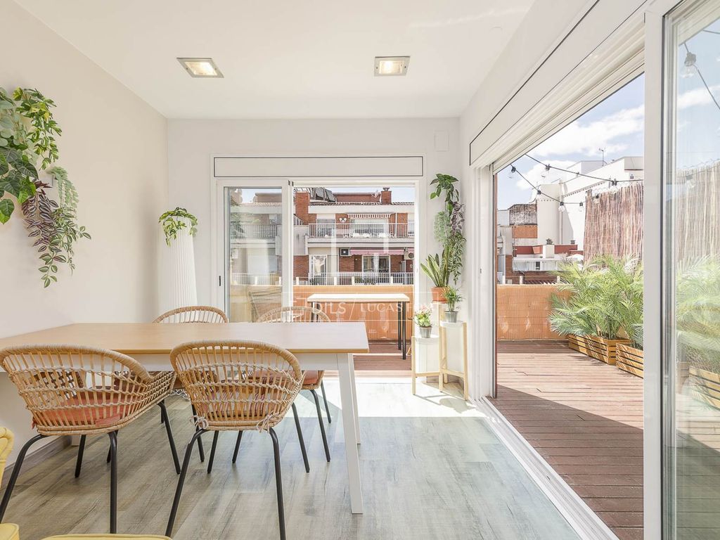 Appartement de luxe à vendre à Barcelona, 660 000 €, Photo 2