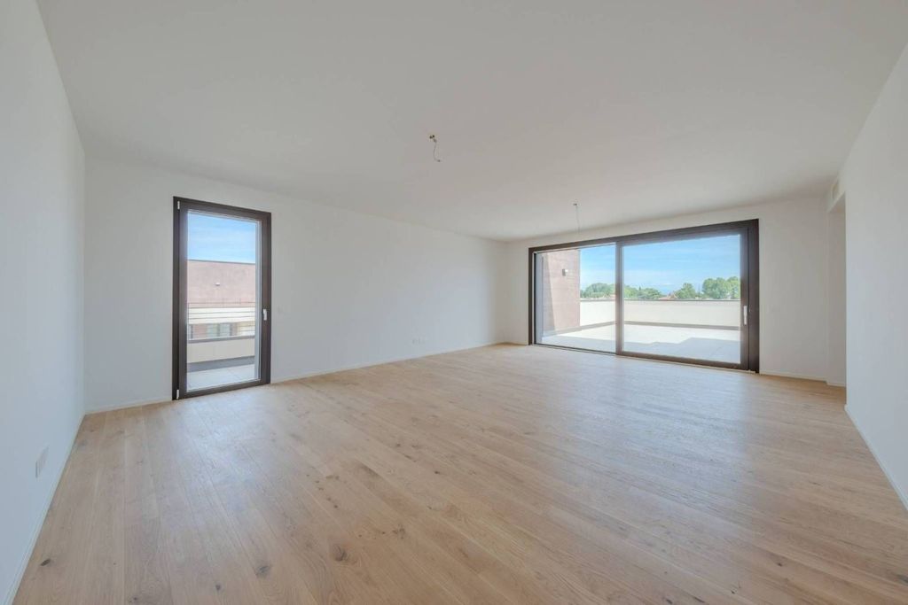 Luxury Apartment for sale in Spinea-Orgnano, 480 000 €, Photo 2