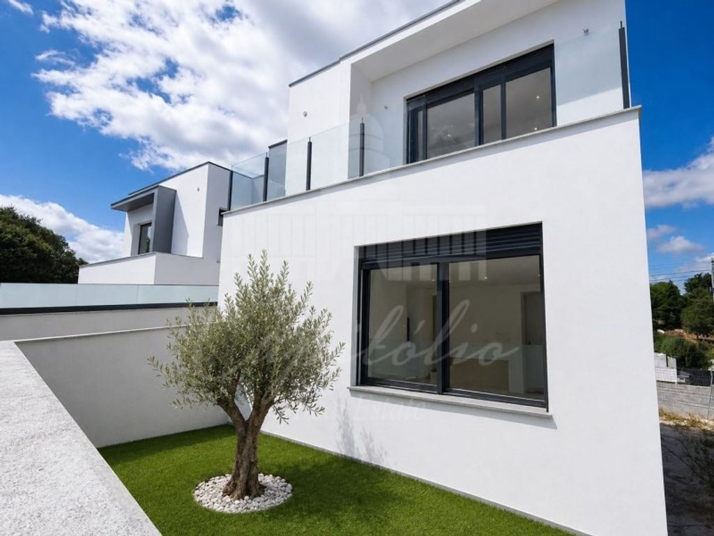 Maison de luxe à vendre à Leiria, 425 000 €, Photo 3