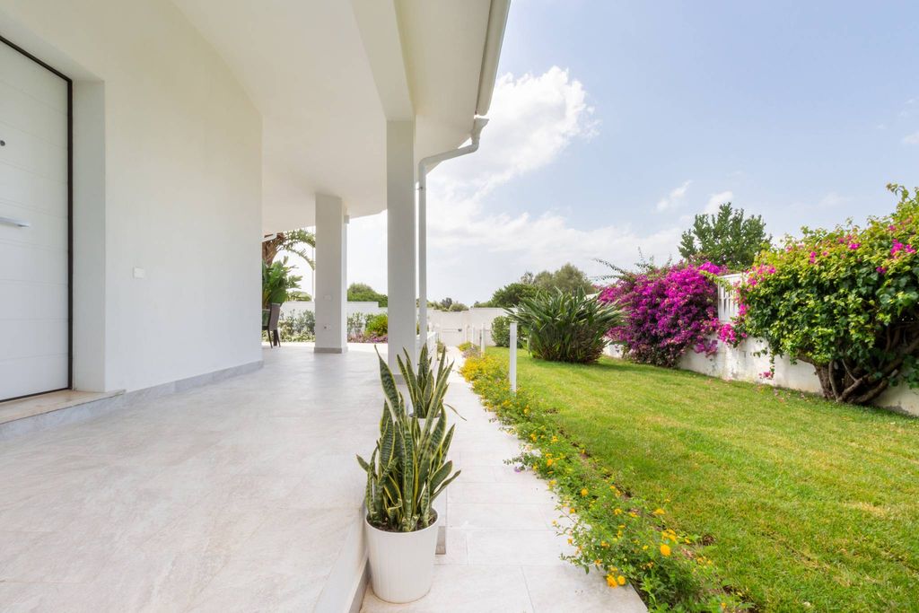 Luxury House for sale in Quartu Sant Elena, 659 000 €, Photo 3