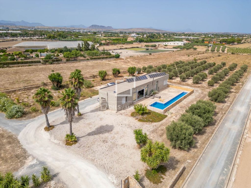 Maison de luxe à vendre à Elche, 850 000 €, Photo 4