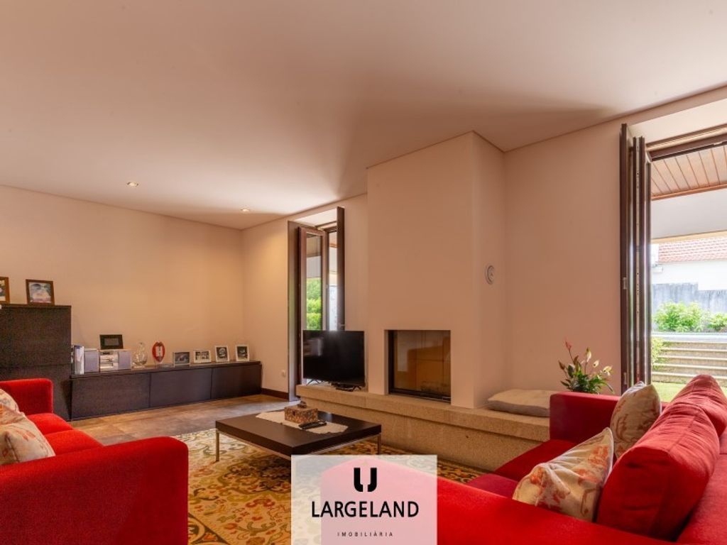 Maison de luxe à vendre à Santa Maria Da Feira, 625 000 €, Photo 4