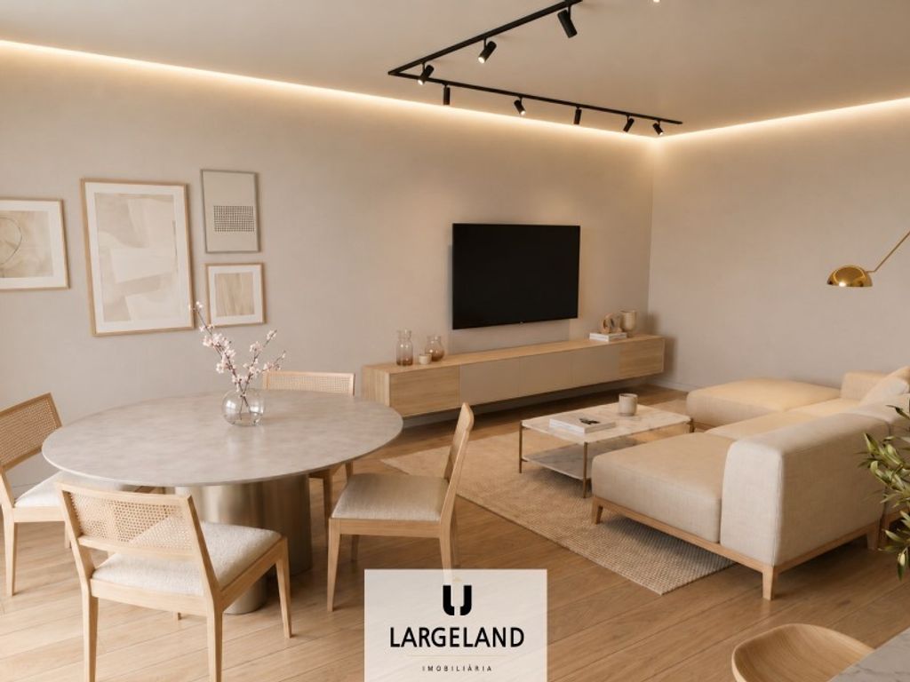 Luxury Apartment for sale in Santa Maria Da Feira, 465 000 €, Photo 5