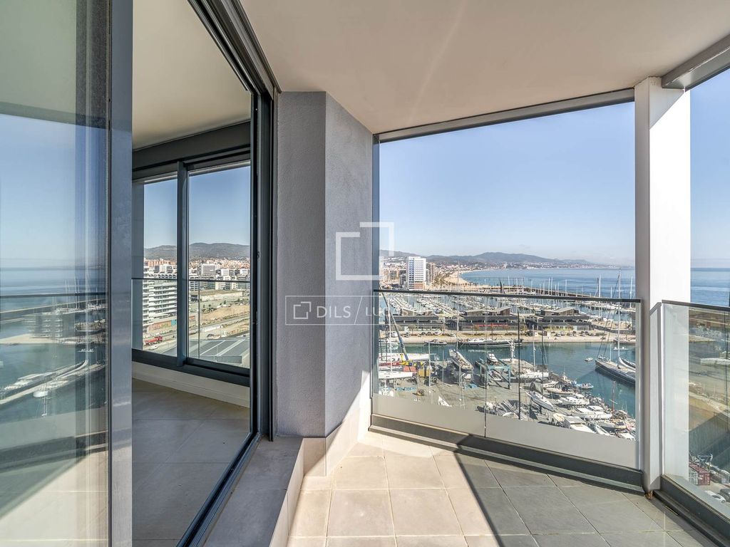Luxury Apartment for sale in Badalona, 950 000 €, Photo 6