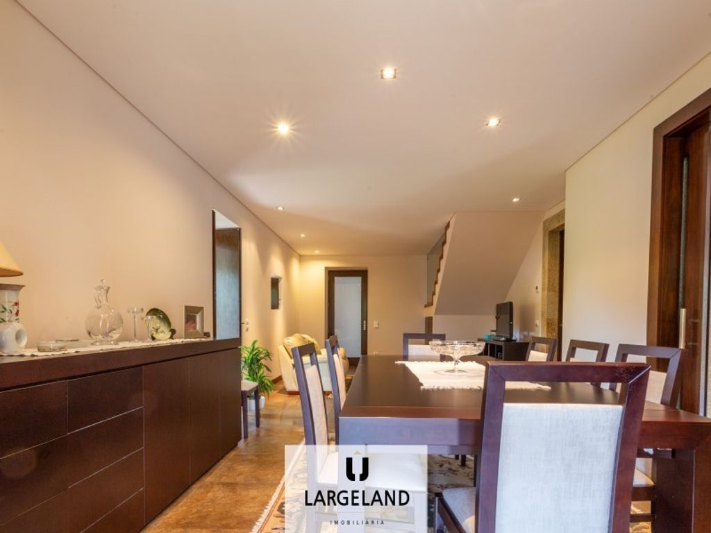 Maison de luxe à vendre à Santa Maria Da Feira, 625 000 €, Photo 7