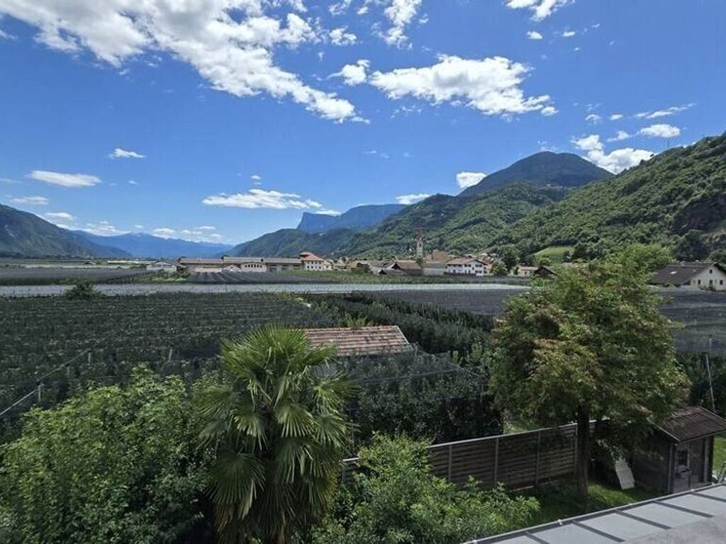 Luxury House for sale in Lana, 778 000 €, Photo 1