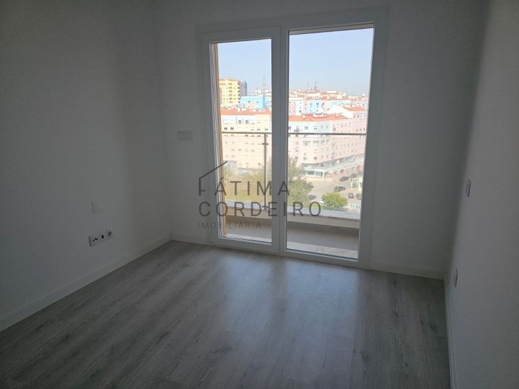 Luxury Apartment for sale in Seixal, 505 000 €, Photo 2