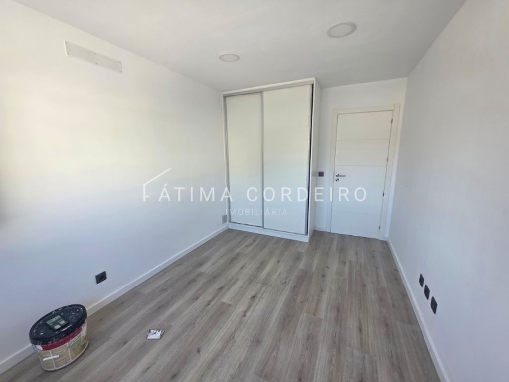 Luxury House for sale in Seixal, 465 000 €, Photo 3