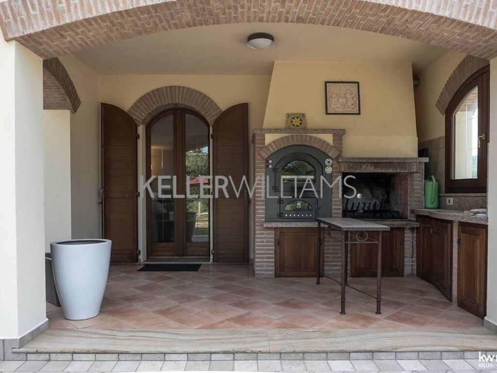 Luxury House for sale in Pesaro, 1 150 000 €, Photo 3