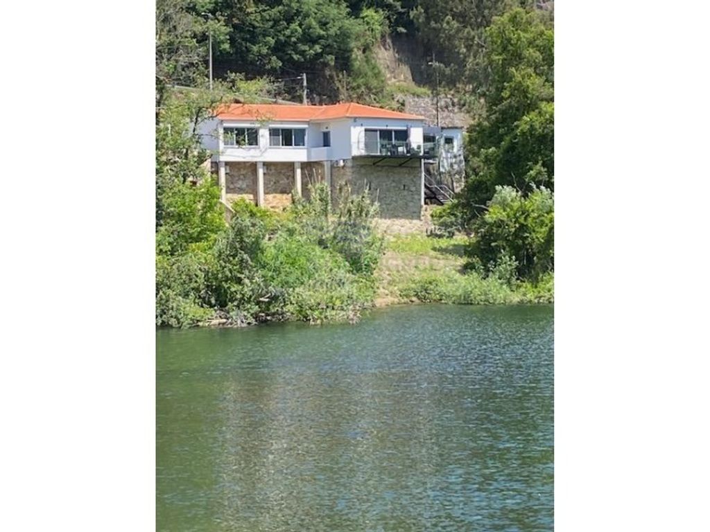 Luxury House for sale in Sever Do Vouga, 419 000 €, Photo 4