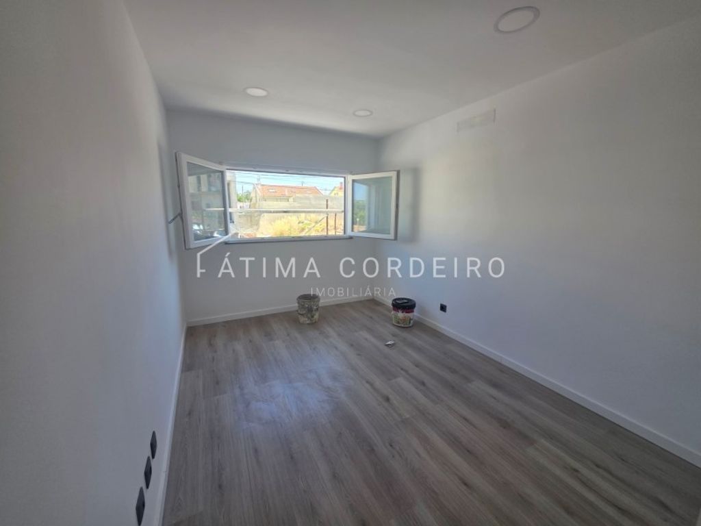Luxury House for sale in Seixal, 465 000 €, Photo 4