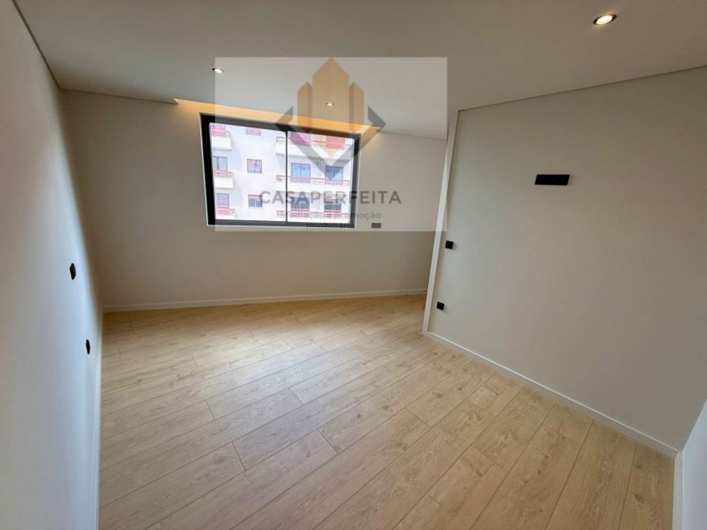 Luxury Apartment for sale in Gondomar, 558 000 €, Photo 4