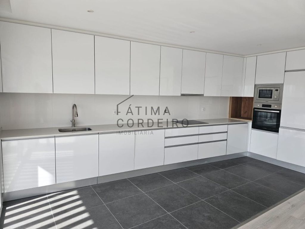 Luxury Apartment for sale in Seixal, 430 000 €, Photo 5