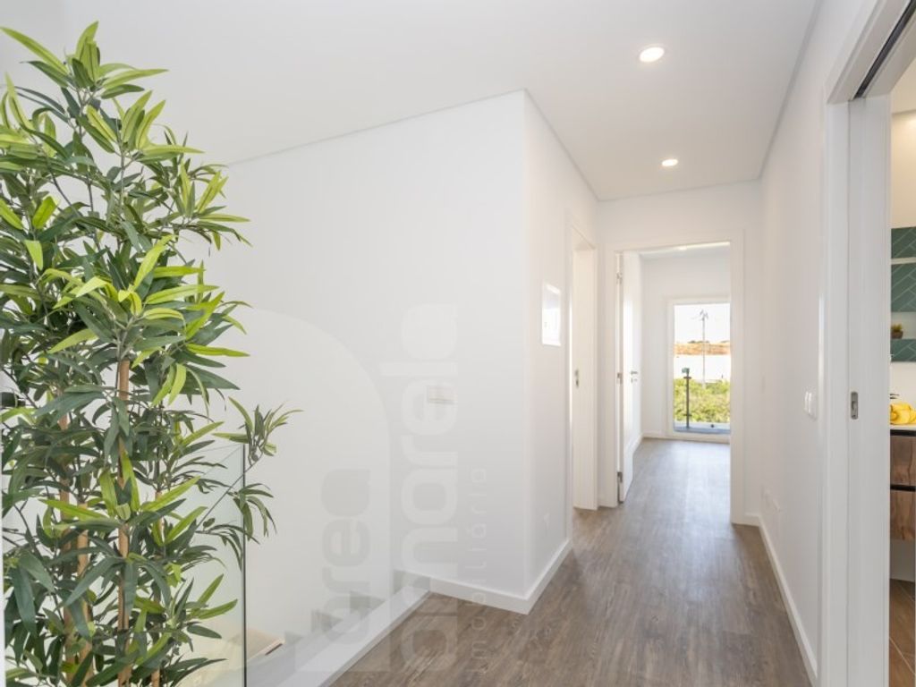 Luxury House for sale in Seixal, 425 000 €, Photo 6