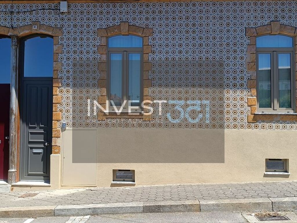 Maison de luxe à vendre à Santa Marinha, 499 500 €, Photo 1