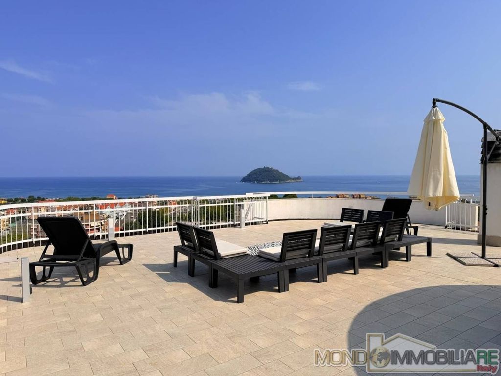 Appartement de luxe à vendre à Albenga, 950 000 €, Photo 1